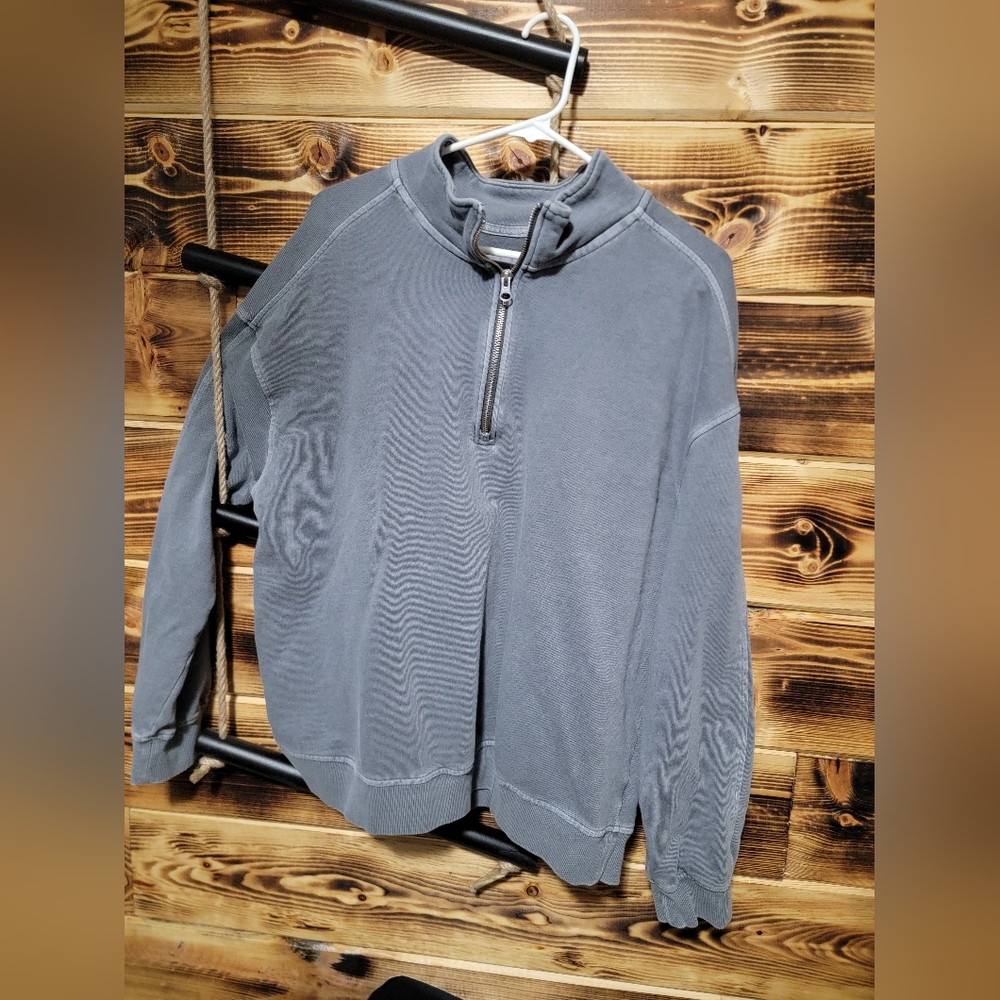 Quarter zip gray jacket